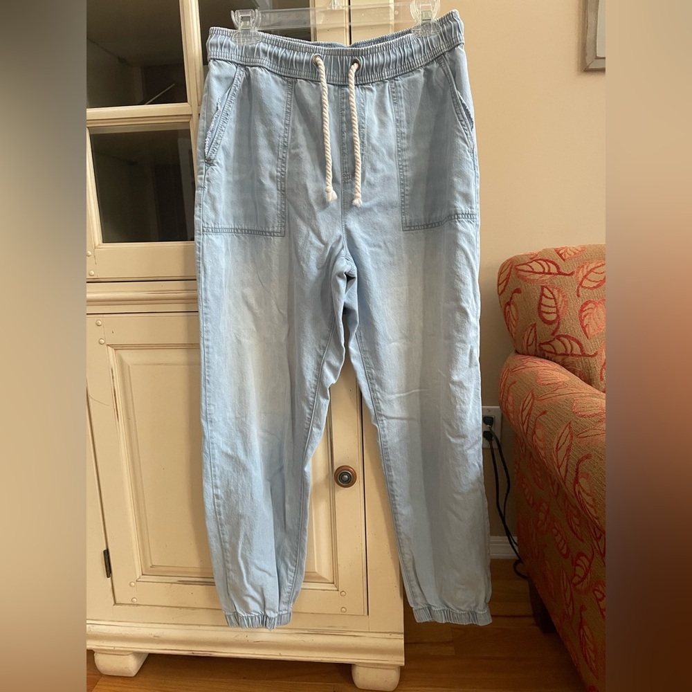 Jogger Jeans-RE generation by Celebrity Pink-Medium